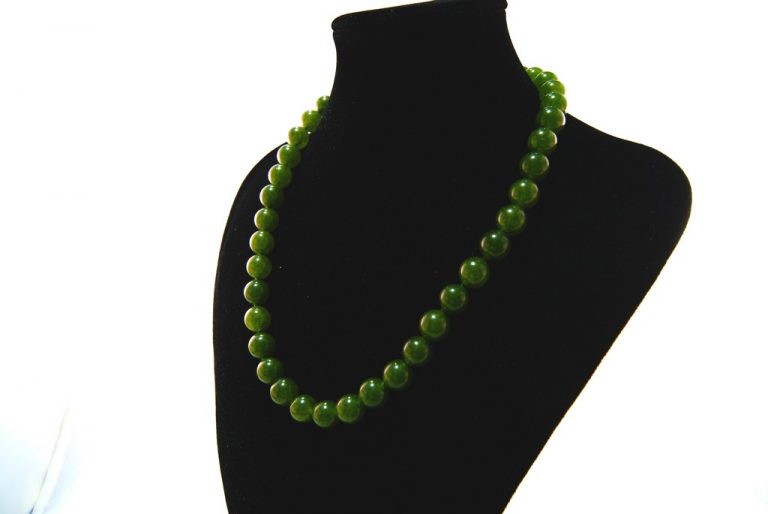 Collar Jade