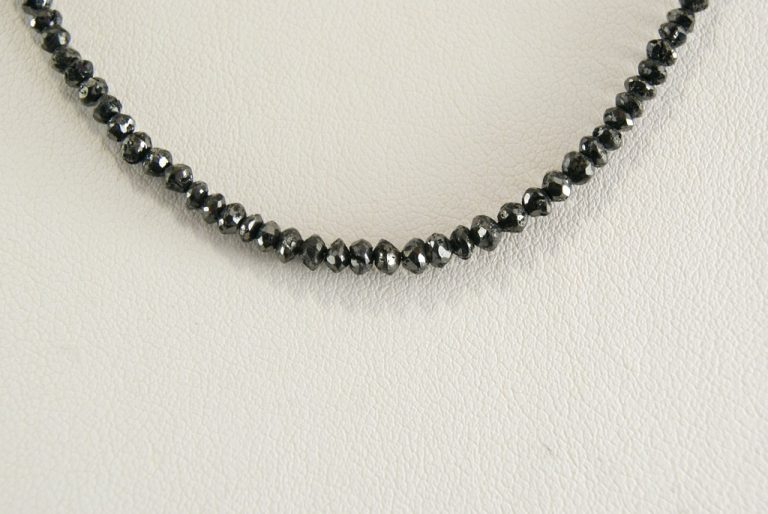 Collar Diamantes Negros