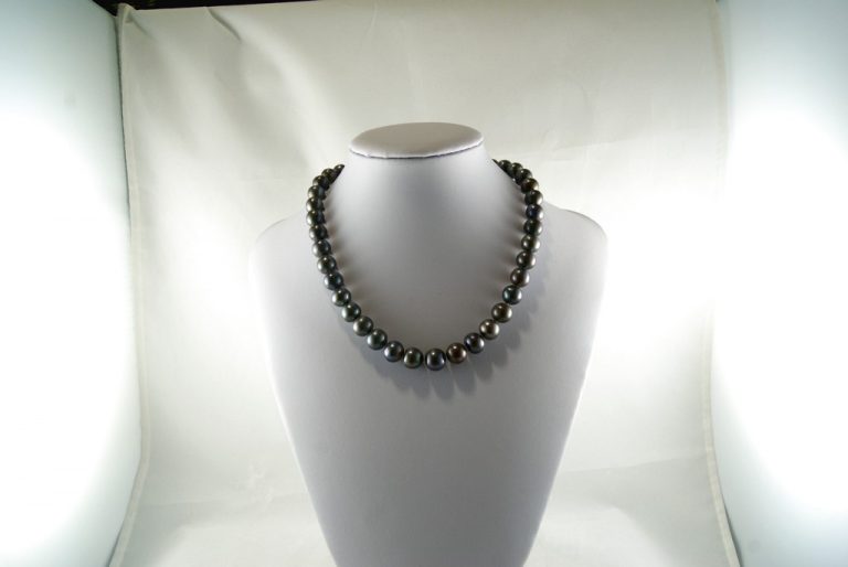 Collar Perlas Negras