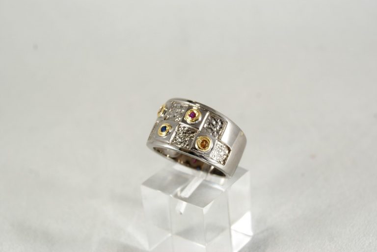 Anillo Plata con Gemas