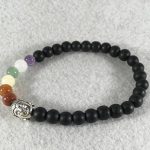 PULSERA DE ONIX MATE CON LOS CHAKRAS