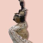 FIGURA MUJER AFRICANA