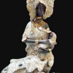 FIGURA DE MUJER AFRICANA